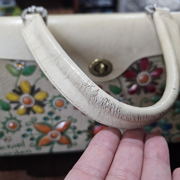 Vintage rare find Enid Collins Jewel Garden purse - Picture 8 of 10